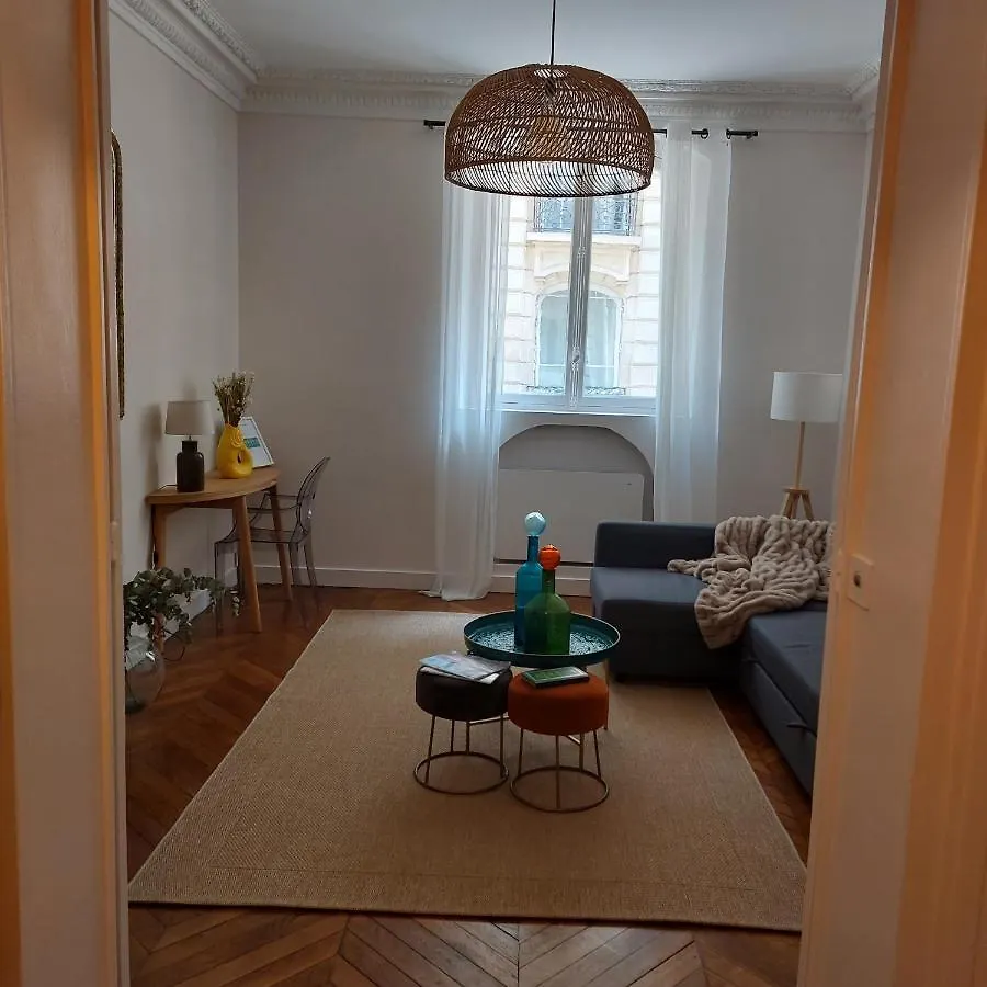 Appt Le Georges-Eugene Apartment Paris 0*,  France